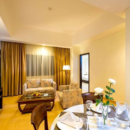 Sintesa Peninsula Hotel Палембанг Екстериор снимка