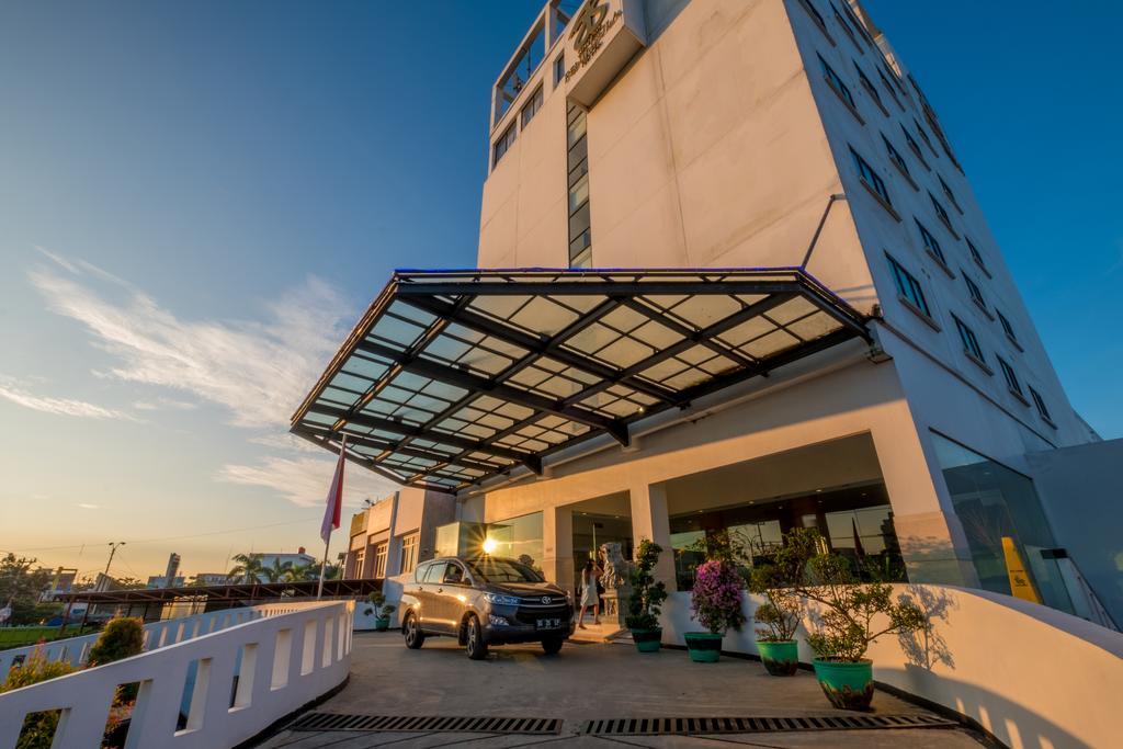 Sintesa Peninsula Hotel Палембанг Екстериор снимка