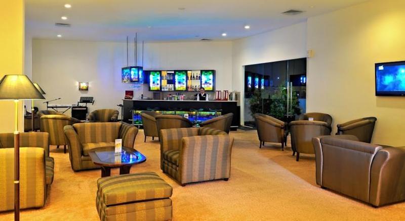 Sintesa Peninsula Hotel Палембанг Екстериор снимка