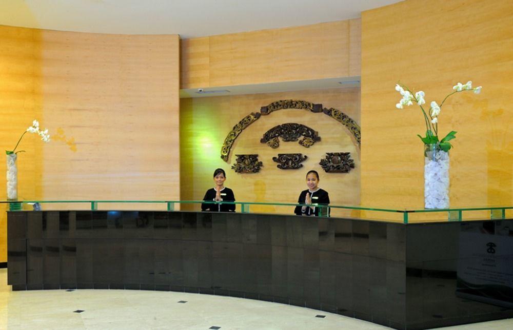 Sintesa Peninsula Hotel Палембанг Екстериор снимка