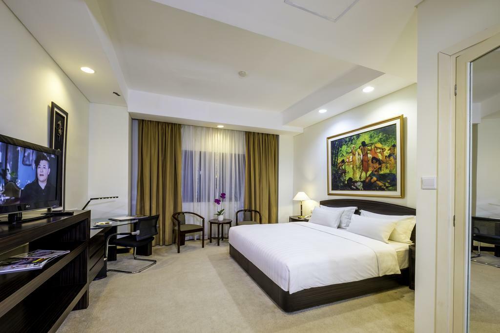 Sintesa Peninsula Hotel Палембанг Екстериор снимка